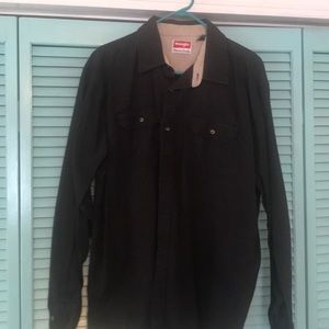 Wrangler button up shirt